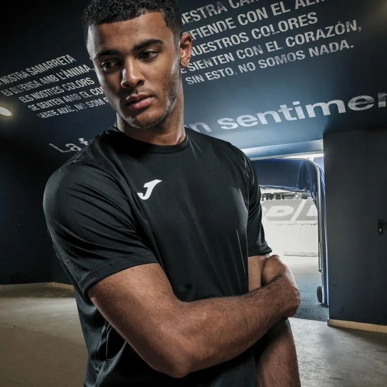 Joma ▫️ Camisola desportiva de manga curta para homem, 6XS - 3XL - Respirável e de secagem rápida, ideal para corrida e ginásio - Combi 5
