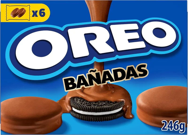 Oreo ▫️ mergulhada em chocolate, bolachas com pepitas de chocolate recheadas com creme de baunilha e cobertura com sabor a chocolate de leite - 246 g