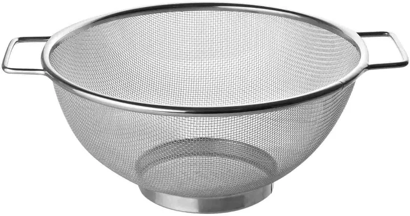 Fackelmann ▫️ Peneira e Escorredor de Cozinha, Aço inoxidável, Peneira com borda redonda para coar e escorrer líquidos, 20 centímetros, Cor inox, 20x9 cm, 1 unidade