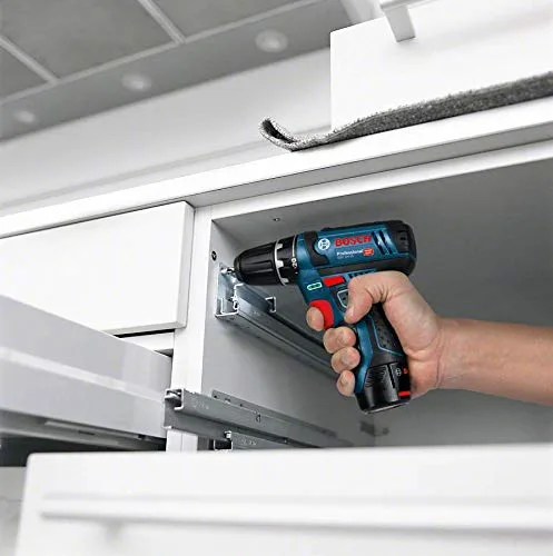 Bosch Professional ▫️ 12V System – Aparafusadora a bateria GSR 12V-15 (inclui 2 baterias de 2,0, carregador, conjunto de 39 acessórios, bolsa de ferramentas) – Conjunto exclusivo da Amazon 2