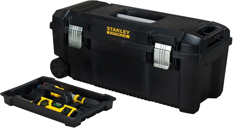 STANLEY ▫️ Caixa de ferramentas FATMAX 71cm com rodas e pega telescópica, fechos de metal, proteção IP54, ranhura em V, tabuleiro interno, pegas ergonómicas, FMST1-75761