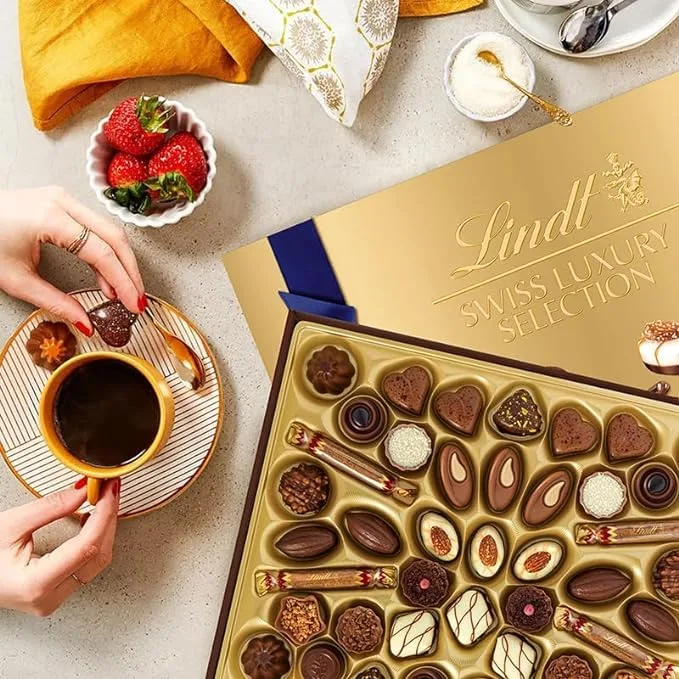 Lindt ▫️ Chocolates da coleção Swiss Luxury Selection, acabados à mão de forma artesanal, caixa de chocolates para oferecer, 230 g 5