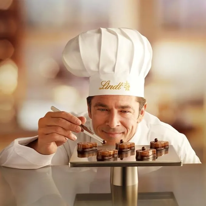 Lindt ▫️ Chocolates da coleção Swiss Luxury Selection, acabados à mão de forma artesanal, caixa de chocolates para oferecer, 230 g 6