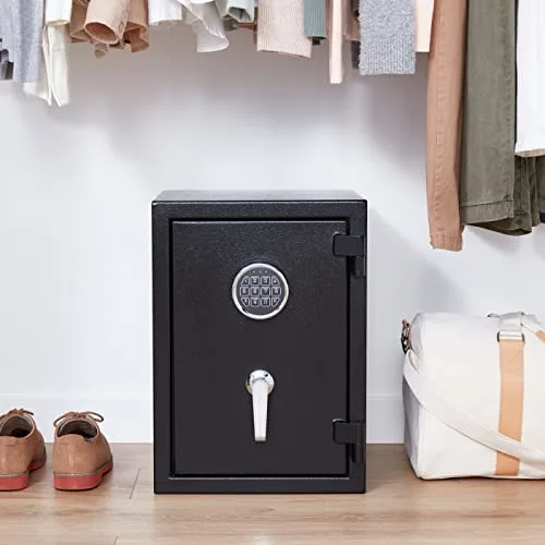 Amazon Basics ▫️ Cofre resistente ao fogo com teclado eletrónico programável, 35 l, preto, 36 x 35 x 50 cm (largura x profundidade x altura) 7