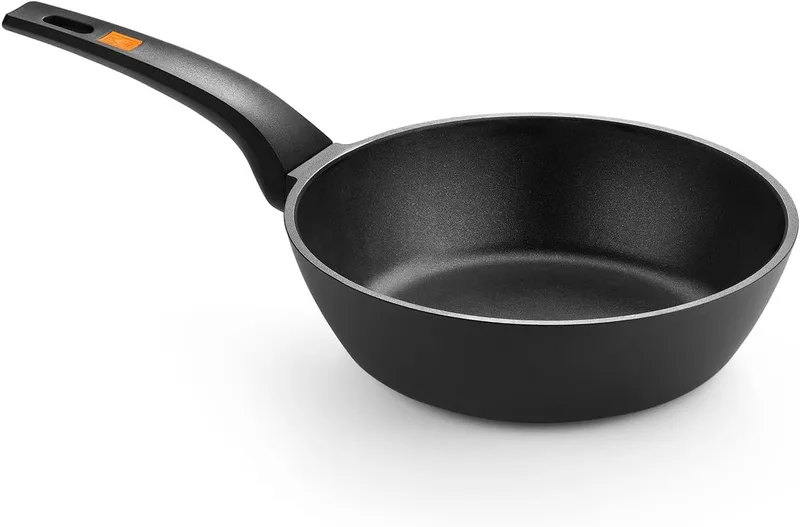 BRA ▫️ Efficient | Frigideira Honda de 24 cm, em alumínio fundido com revestimento antiaderente, adequada para todos os tipos de fogões, incluindo os de indução, sem PFOA