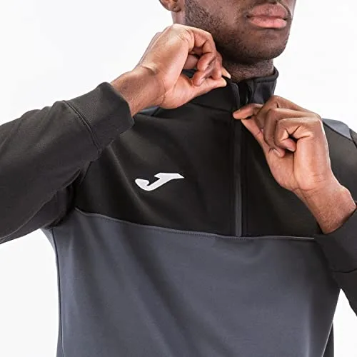 Joma ▫️ Camisola para homem, 6XS - 3XL - Quente e respirável, evita a entrada de frio com meio fecho de correr, bainha e punhos em malha elástica - Winner 3