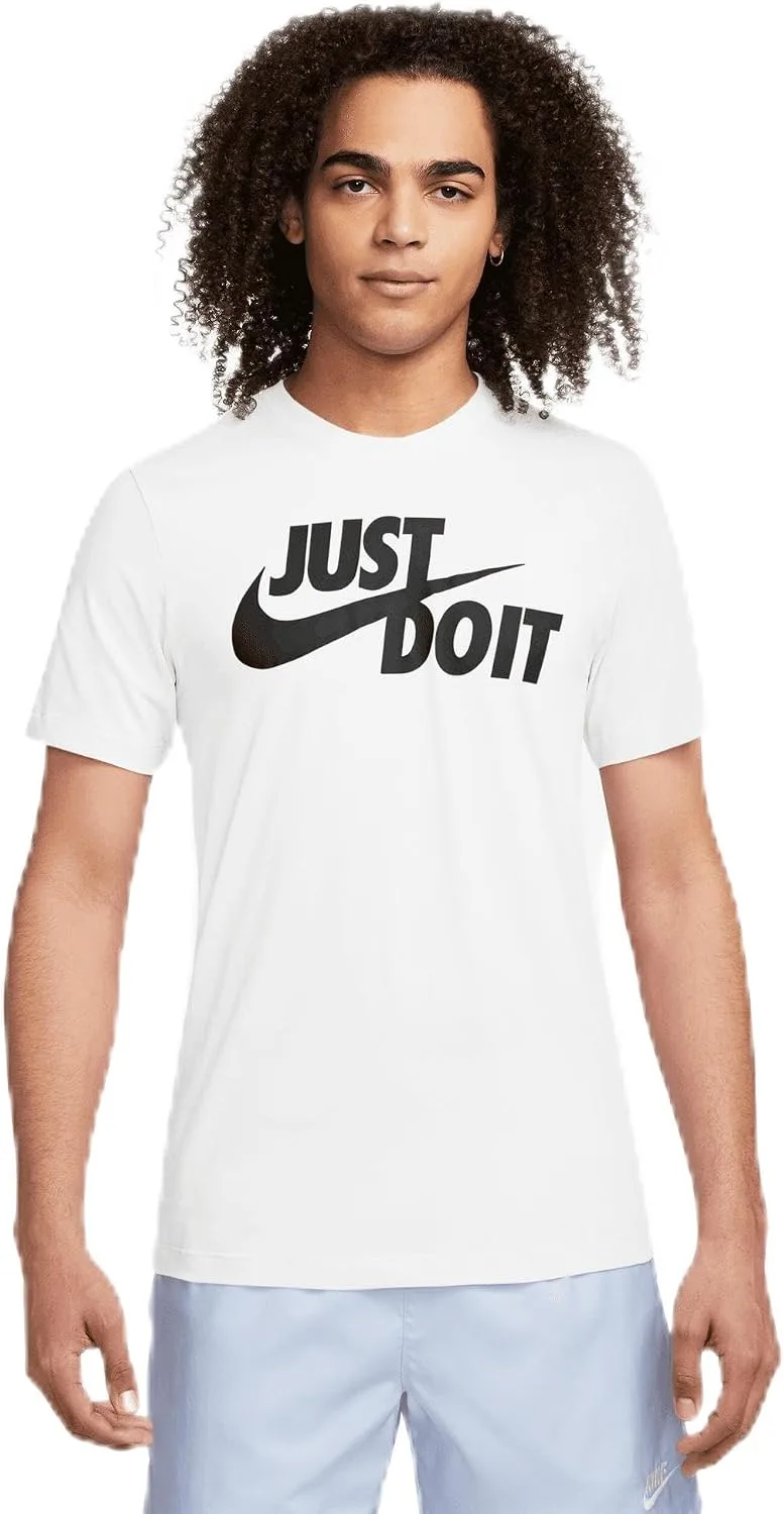 NIKE ▫️ Camisola M NSW «Just Do It» com Swoosh para homem