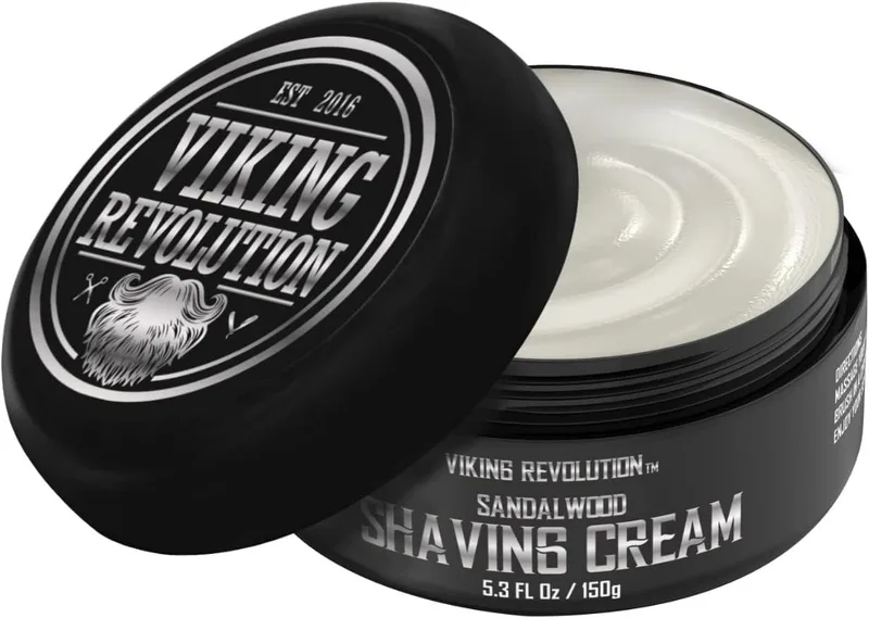 Viking Revolution ▫️ Creme de barbear de luxo para homem - Aroma a sândalo - Sabonete de barbear suave, macio e sedoso - Creme de barbear muito suave para homem - 150 g
