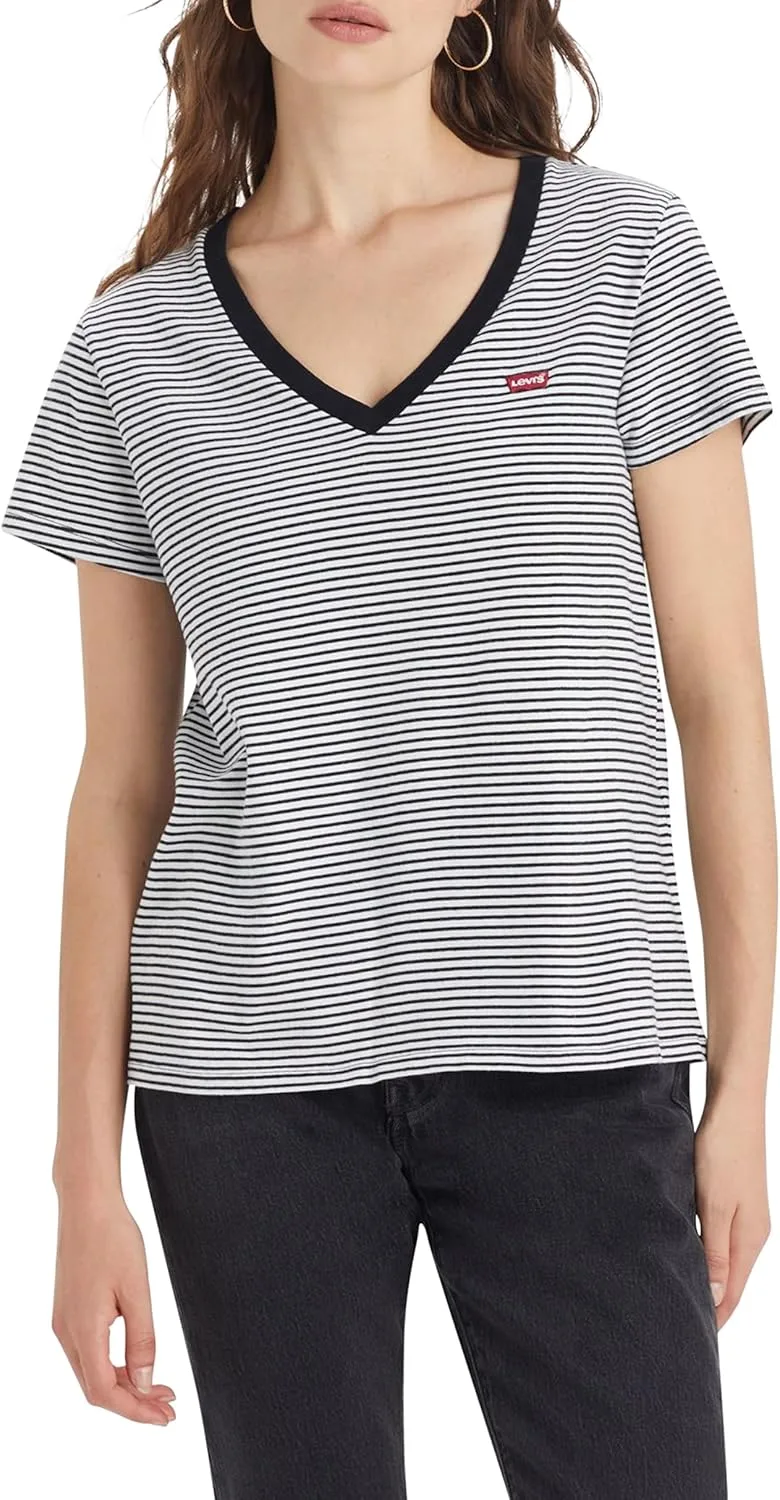 Levi's ▫️ T-Shirt The V-Neck para mulher, logótipo com peito