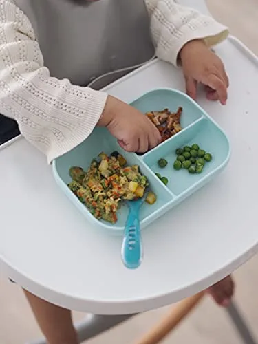Béaba ▫️ Conjunto de refeição prato de silicone com compartimentos e ventosa + colher de silicone, fixa-se à mesa/tabuleiro da cadeira de alimentação, adequado para o micro-ondas, azul 4