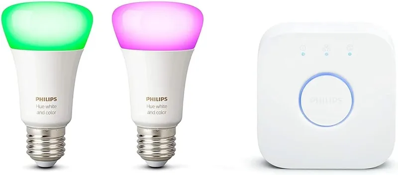 Philips Hue ▫️ Lâmpada LED inteligente, A60 E27, Luz branca e colorida, 9 W (Eq. 75 W) 806 lm, Compatível com Alexa e Google Home - Conjunto de 2 lâmpadas LED inteligentes + ponte Hue