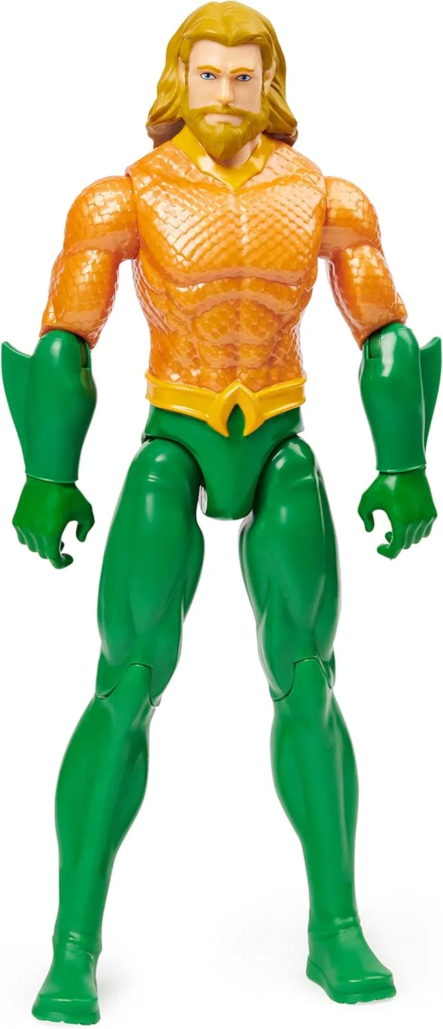 DC Comics ▫️ Aquaman DOLL 30 CM: Figura colecionável articulada do Aquaman - 6060069 - Brinquedos de super-heróis - Brinquedos para crianças 3 anos + - Presente para menino 3 anos + - Menino 3 anos +