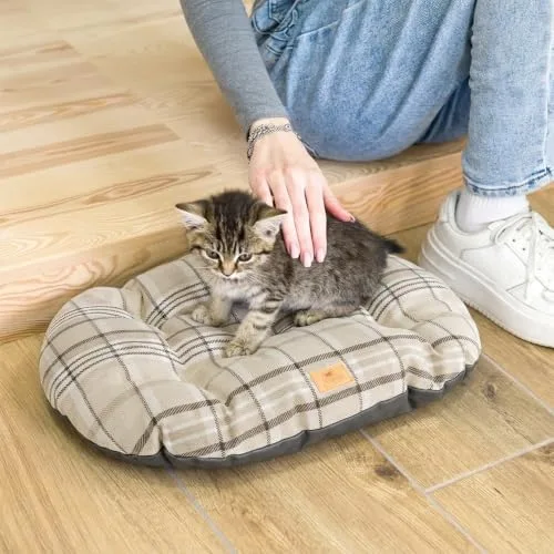 Ferplast ▫️ Almofada Acolchoada para Cães e Gatos Scott 45/2, Dupla Face, Padrão Escocês, Veludo Macio, Lavável, Castanho, XS 2