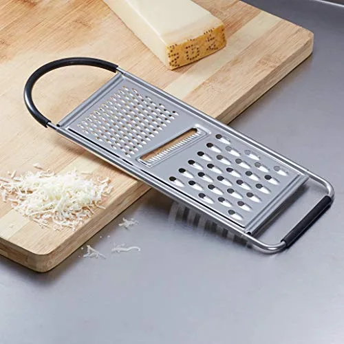 Amazon Basics ▫️ Ralador plano retangular em aço inoxidável para queijo e legumes, com pega e base antiderrapantes, adequado para a máquina de lavar louça, Prateado e Preto 5