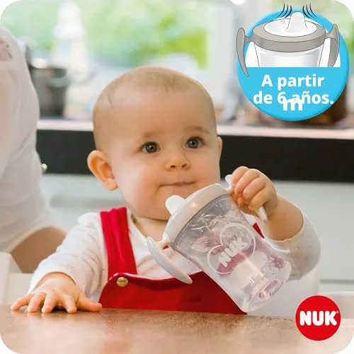 NUK ▫️ Conjunto Learn to Drink com biberão Trainer Cup (6M+), copo para beber com bico Magic Cup 360° (8M+) e copo infantil Action Cup (12M+), 230 ml, sem BPA, cinzento e branco 3