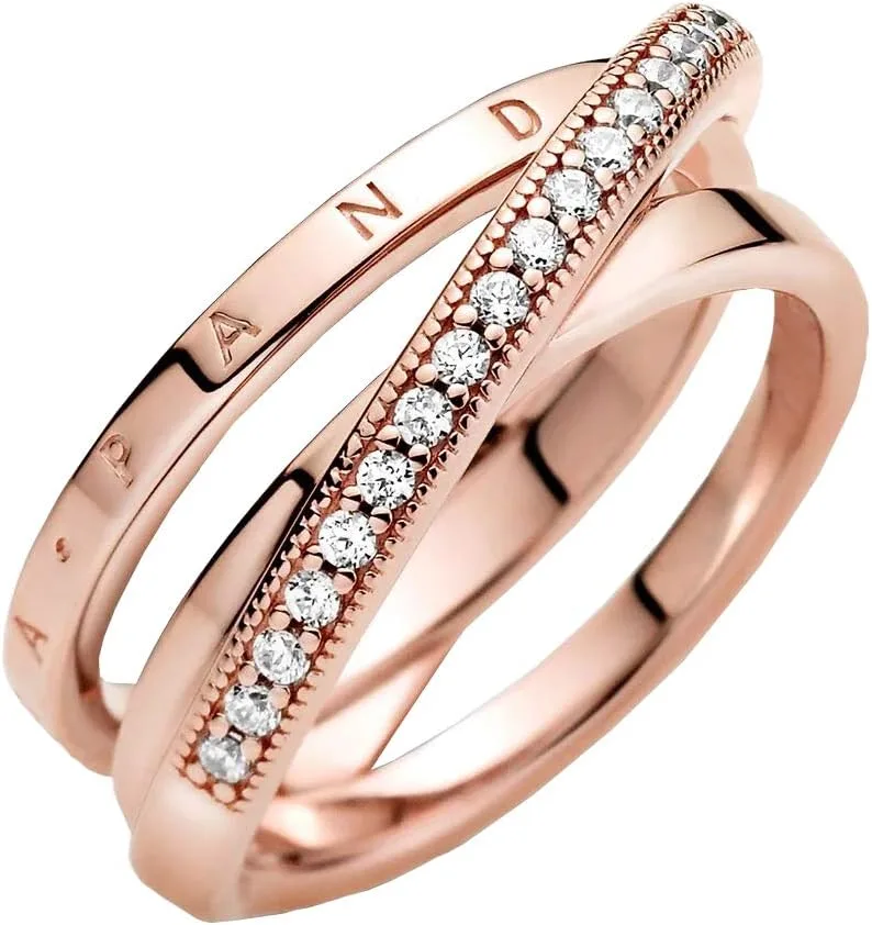 PANDORA ▫️ Anel Signature com três faixas entrecruzadas, com cravação em pavé banhada a ouro rosa de 14 quilates e zircónitas cúbicas transparentes