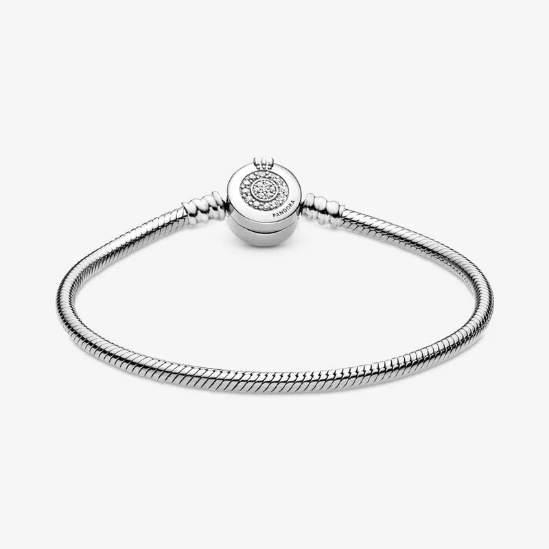 PANDORA ▫️ Pulseira Signature com corrente em forma de serpente e fecho com um desenho de coroa cintilante em forma de O, em prata de lei com zircônias cúbicas transparentes 3