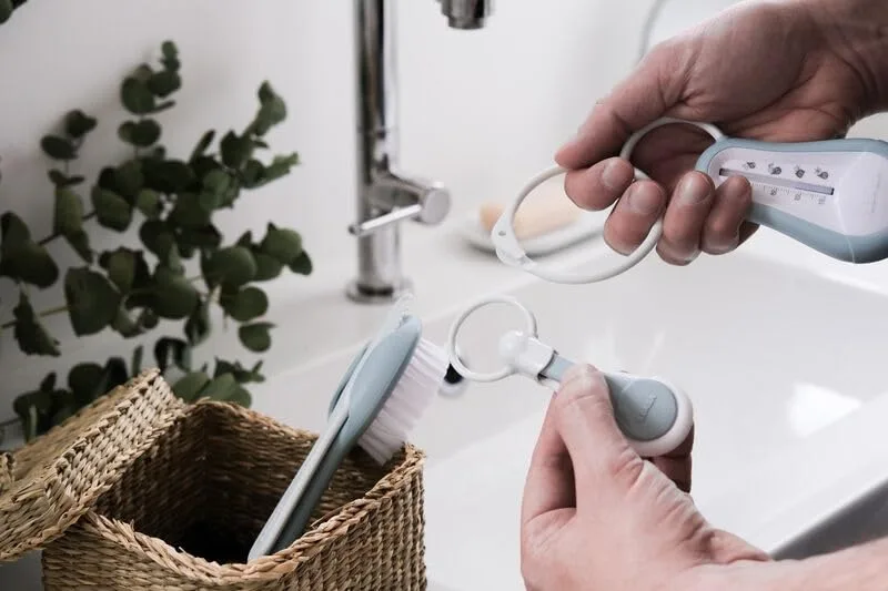 Béaba ▫️ Cortador de unhas para bebés e crianças, Tesoura para unhas e manicure, Cabo largo e ergonómico, Azul 5