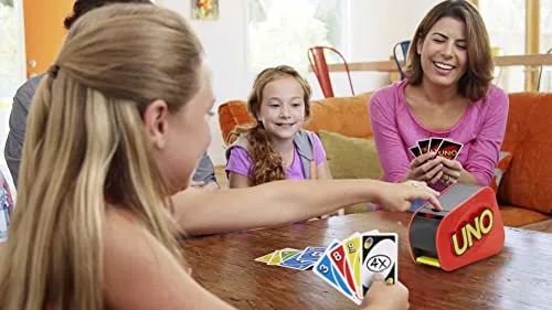 Mattel Games ▫️ UNO Extreme - Jogo de cartas para toda a família com lançador - com luzes e sons - 112 cartas - Para 2 a 10 jogadores - Presente para crianças a partir dos 7 anos e adultos, GXY75 6