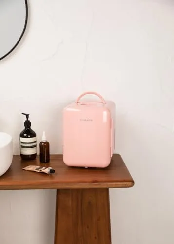 CREATE ▫️ / FRIDGE MINI BOX/Mini-frigorífico para cosméticos em rosa pastel/Design retro, função de refrigeração e aquecimento, capacidade de 4 L, fácil de transportar, 48 W 7