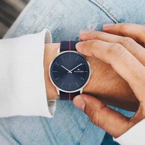 Tommy Hilfiger ▫️ Relógio analógico de quartzo para homem com bracelete em nylon azul-marinho - 1791844 4