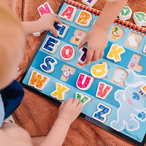 Melissa & Doug ▫️ Blue's Clues & You! Quebra-cabeças de peças grossas de madeira - O Alfabeto (26 peças), Blue's Clues, brinquedos de desenvolvimento em madeira, Montessori, presente para meninos e meninas a partir dos 2 anos, 2