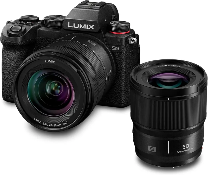 Panasonic ▫️ LUMIX S DC-S5KCE-EG - Câmara de formato completo com duas objetivas: S-R2060 (20-60 mm, F3,5-5,6) e S-S50 (50 mm, F1,8) Preto