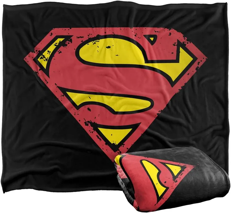 LOGOVISION ▫️ Cobertor super macio com toque sedoso Superman Distressed Shield - 152 x 127 cm
