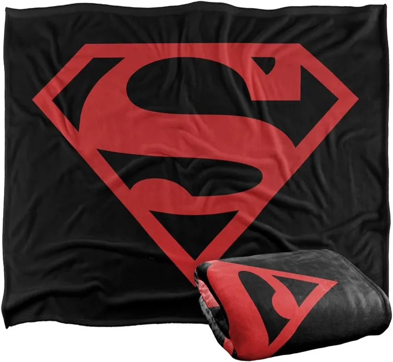 LOGOVISION ▫️ Manta «Superman Vermelho sobre Preto Shield», supermacia e com toque sedoso – 152 x 127 cm