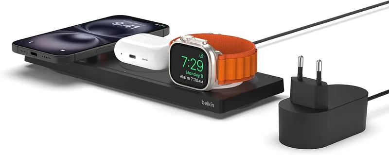 Belkin ▫️ Carregador 3 em 1 MagSafe, certificado MFi, carregamento portátil rápido sem fios para iPhone 16, 15, 14, 13, 12 series, Apple Watch Series 9, 8 e posteriores, AirPods 2 e AirPods Pro