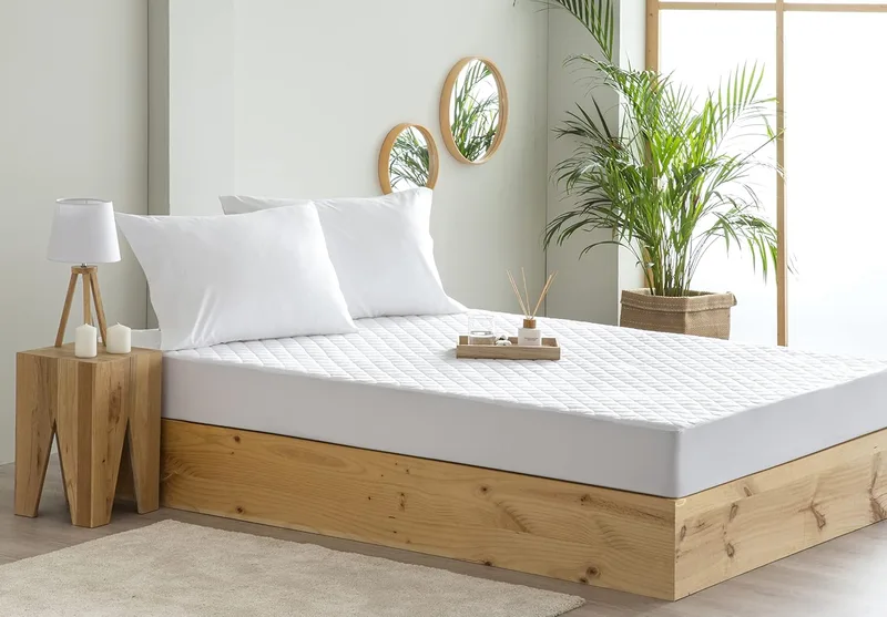 Todocama ▫️ Protetor de colchão acolchoado antiácaros com membrana respirável e impermeável e tratamento higiénico. (Cama 150 x 190/200 cm) Branco