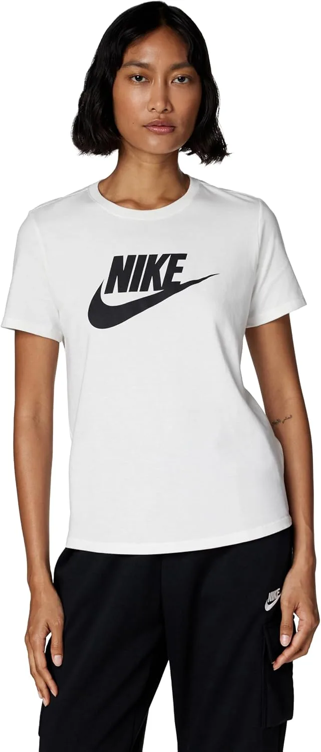 NIKE ▫️ Sportswear Essential - Camiseta de manga curta para mulher