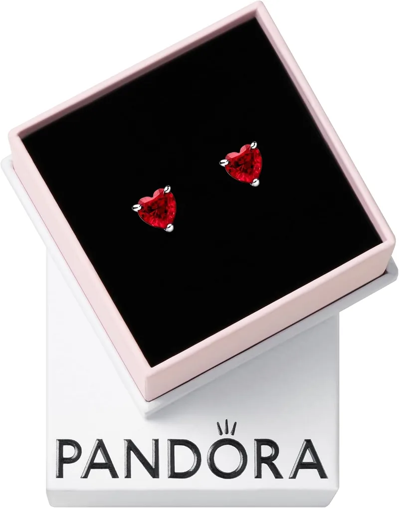 PANDORA ▫️ Timeless: Brincos de botão com design em forma de coração em prata de lei com cristais vermelho cereja Jubileu