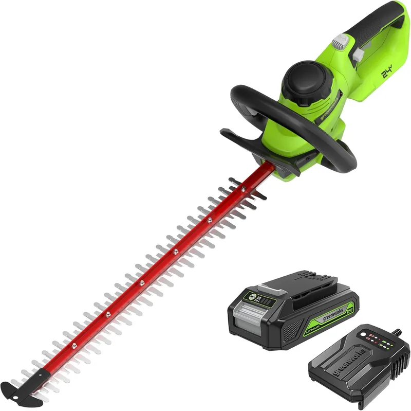 Greenworks ▫️ 24V Cordless Hedge Trimmer G24HT56, lâmina de dupla ação de 56cm, corta ramos e caules até 25,4mm de espessura e 3000 SPM com bateria de 2Ah e carregador