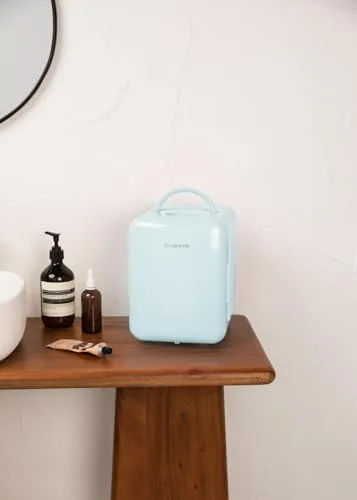 CREATE ▫️ / FRIDGE MINI BOX/Mini-frigorífico para cosméticos azul pastel/Design retro, função de refrigeração e aquecimento, capacidade de 4 L, fácil de transportar, 48 W 6