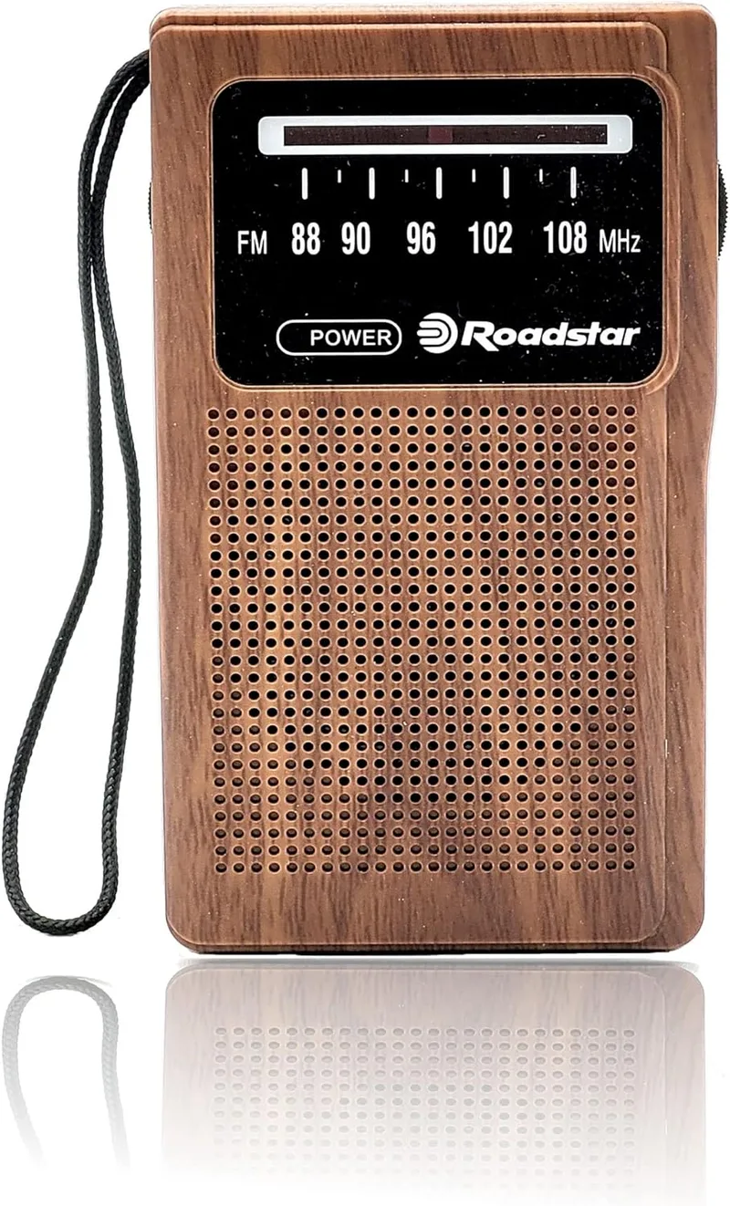 Roadstar ▫️ Rádio portátil TRA-1230WD FM analógico, funciona a pilhas, entrada para auscultadores, transístor de bolso, pequeno e leve para usar em casa ou na cozinha, excelente receção, em madeira