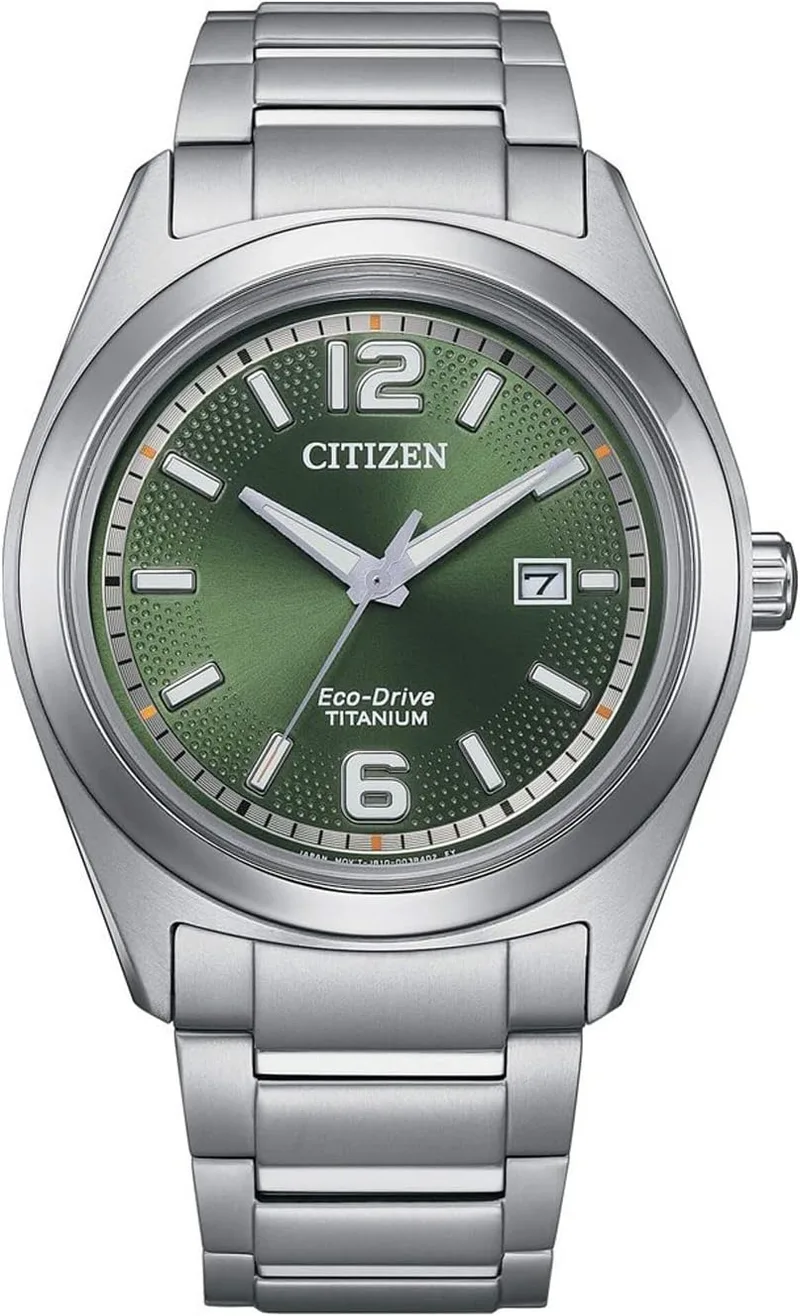 Citizen ▫️ Relógio analógico Eco-Drive para homem com bracelete em titânio