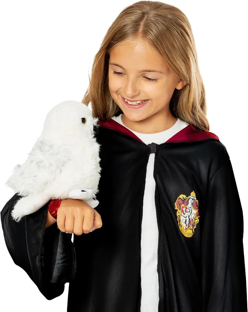 Rubies ▫️ Peluche oficial da Hedwig com rubis de Harry Potter, acessório e complemento para fantasias de Halloween, Carnaval, Natal e aniversários