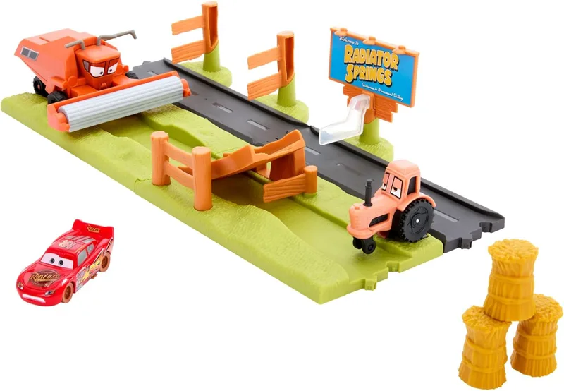 Mattel ▫️ Disney Pixar Cars Frank's Getaway Cars Pista de carros de brincar com personagens e acessórios do filme, com ceifeira-debulhadora, trator e Faísca McQueen, +3 anos, HRX48