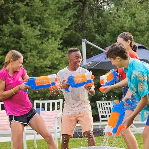 Nerf ▫️ Hasbro Super Soaker Flip Fill, Lançador de Água para Meninos e Meninas a partir dos 6 anos, 4 Modos de Pulverização, Enchimento Rápido, Depósito de 0,8 L, Brincadeiras ao Ar Livre 6