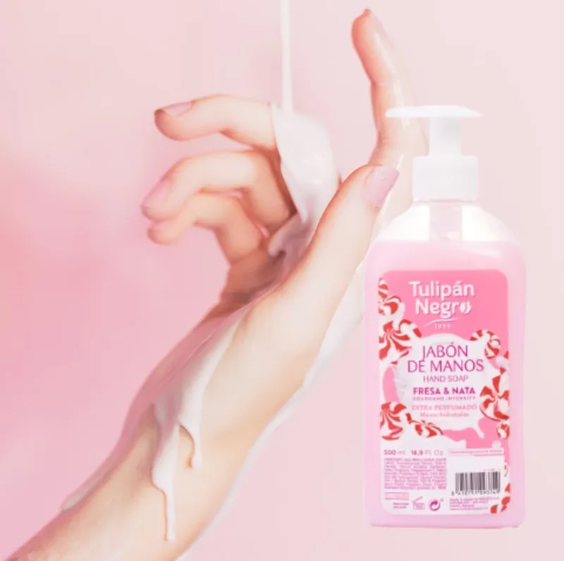 TULIPAN NEGRO ▫️ Tulipán Negro Sabonete para as Mãos de Morango e Natas, 500 ml 3