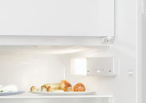 CANDY ▫️ CM4SE68W, Mini-frigorífico embutível de bancada, Largura 60 cm, Altura 82 cm, Capacidade 111 L, Controlo mecânico da temperatura, Iluminação LED, Prateleiras interiores em vidro, 40 dB, Branco 7