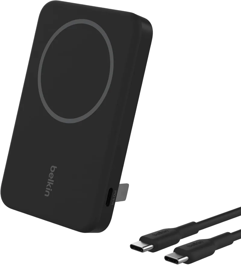 Belkin ▫️ Bateria externa sem fios BoostCharge Pro de 5000 mAh com Qi2, carregador portátil compatível com MagSafe + suporte em forma de cavalete, bateria portátil para o Phone 16, iPhone 15, 14, 13 e outros, preta