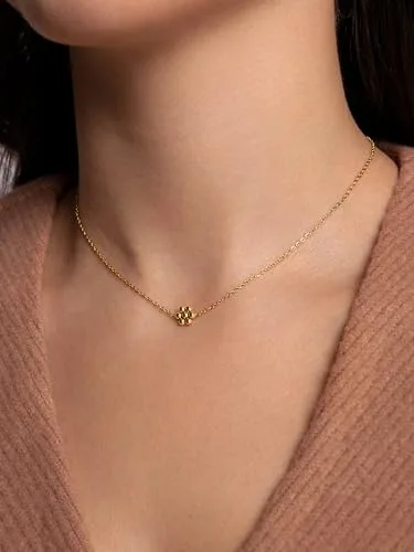 SINGULARU ▫️ Colar Tiny Daisy. Aço com acabamento banhado a ouro de 18 quilates. Corrente com bolinhas. Joias para mulher 2