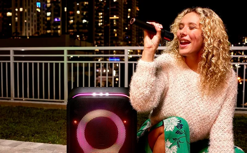 JBL ▫️ PartyBox JBLPBWIRELESSMIC - Conjunto de microfones sem fios digitais, dinâmicos e unidirecionais, distância efetiva até 30 m, cor preta 6