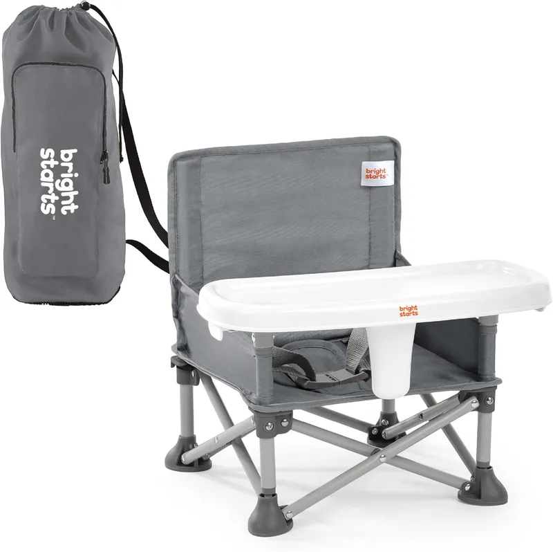 Bright Starts ▫️ Cadeira Alta Portátil Pop 'N Sit, para uso no interior e no exterior, cadeira de chão com tabuleiro para refeições, cinzenta, dos 6 meses aos 3 anos