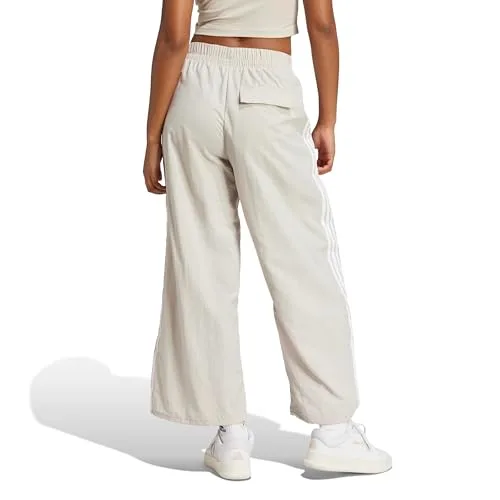 adidas ▫️ Calças Essentials Lifestyle Woven Parachute 3 Bandas para mulher 2