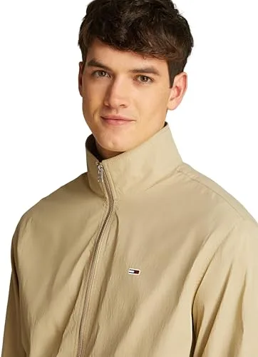 Tommy Jeans ▫️ Casaco corta-vento Essential para homem com gola alta 3