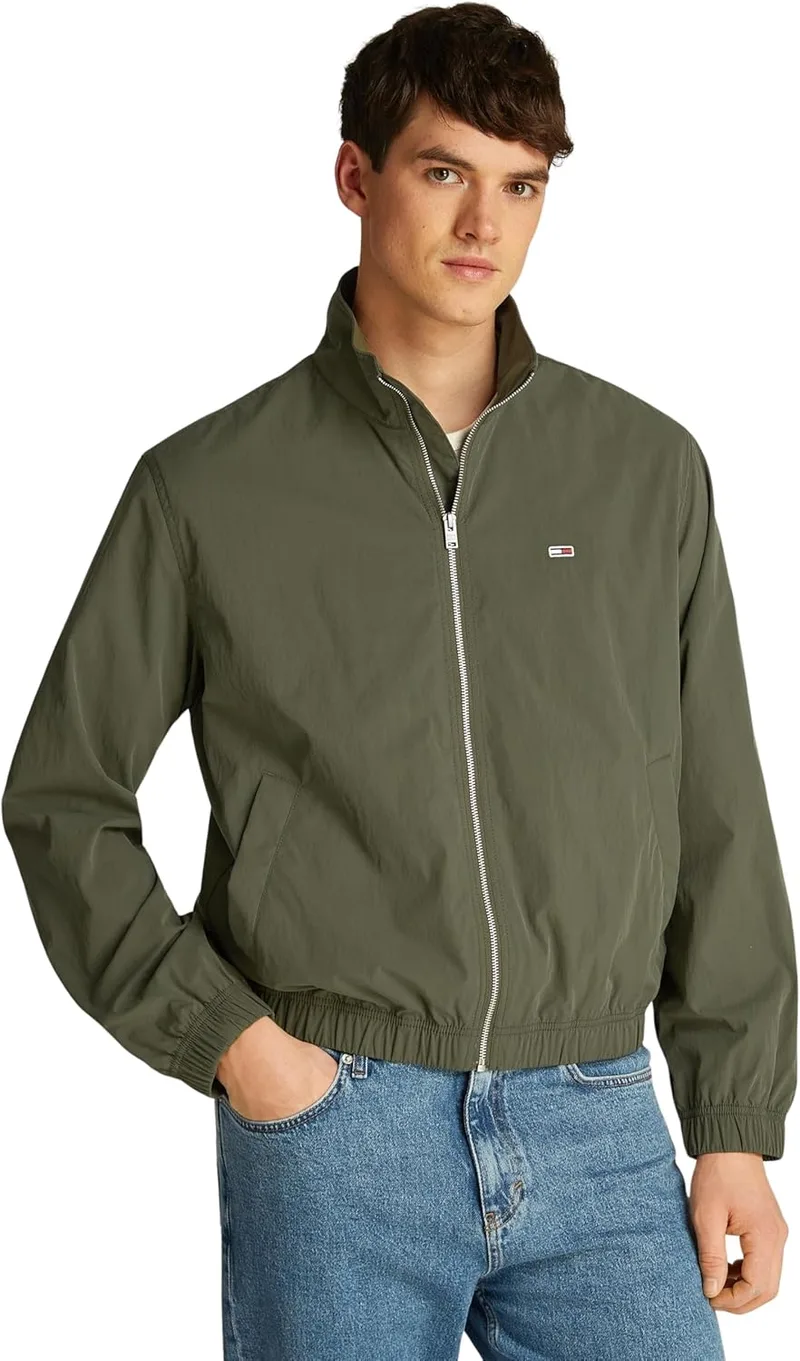 Tommy Jeans ▫️ Casaco corta-vento Essential para homem com gola alta