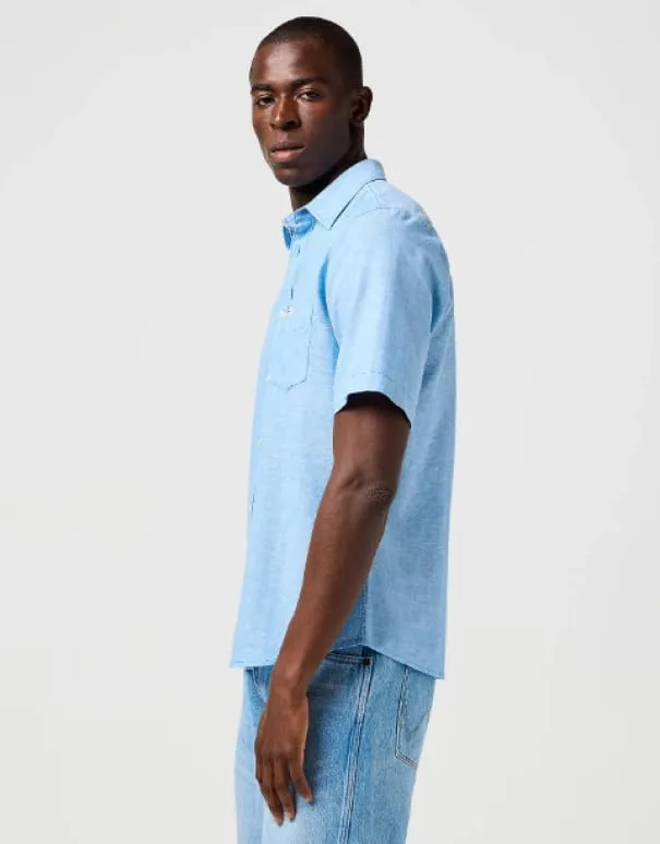 Wrangler ▫️ Camisa de homem - Corte regular - SS 1 Pkt Shirt - Azul do Pacífico 3